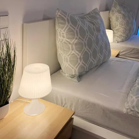 Toelleturm - 45m2 - Single Beds - * Wuppertal